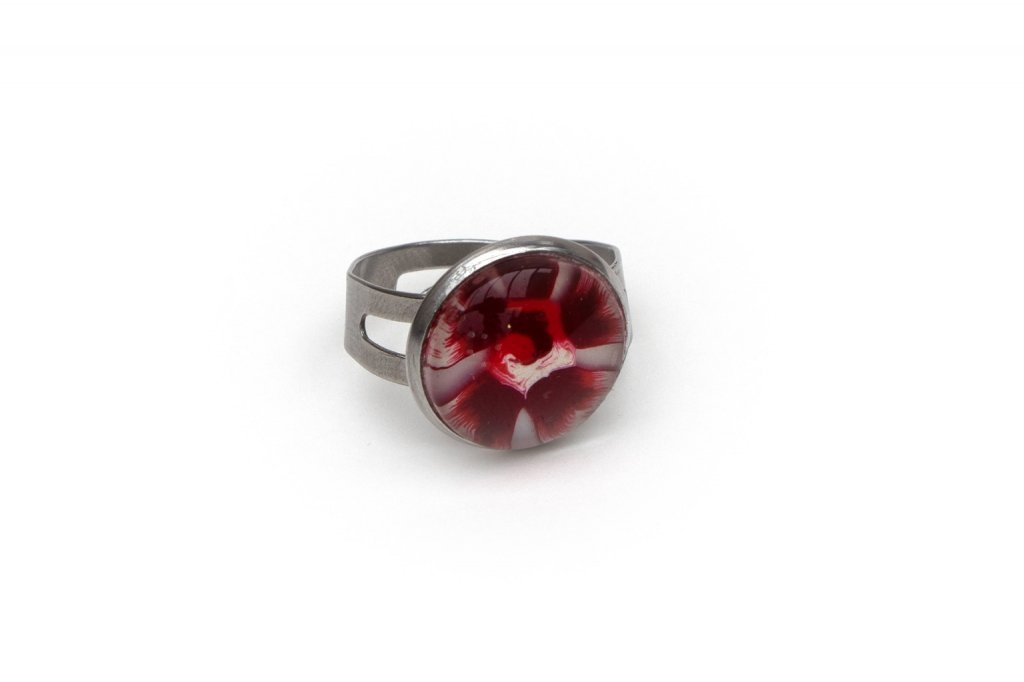 Petite bague réglable ronde  fleurs rouges - Collection Nature - Disponible