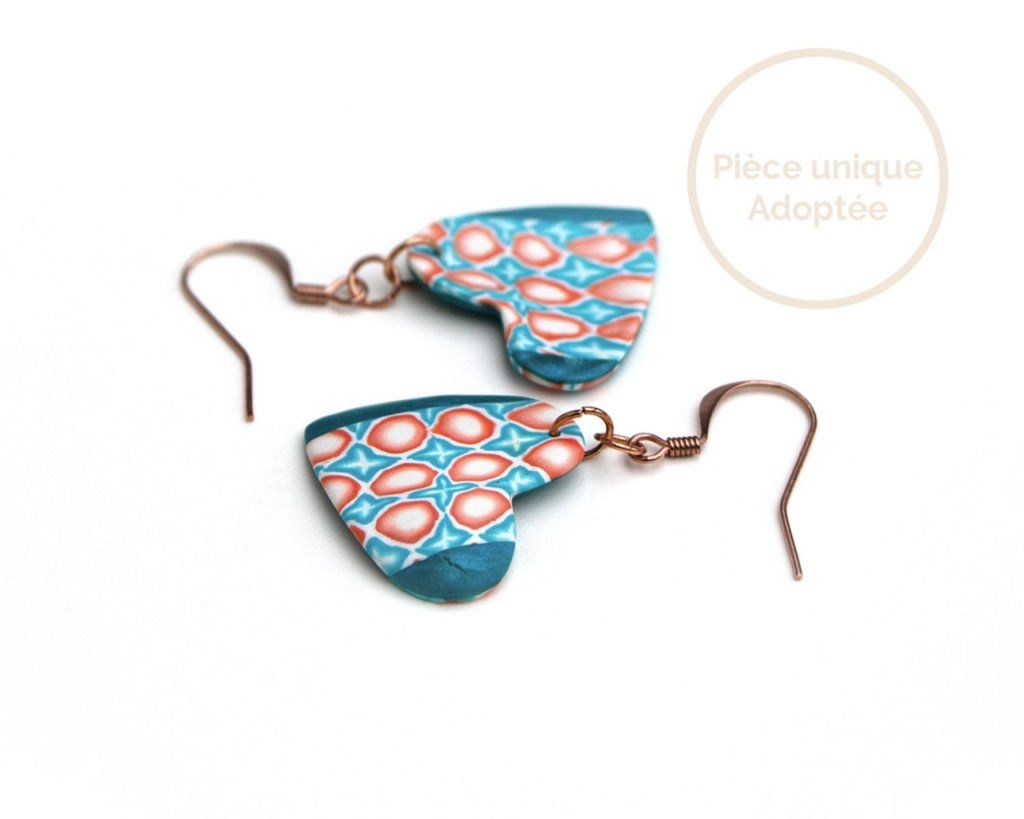 Collection Géométrie : boucles d'oreilles coeurs - Petits Prix : 18€ -