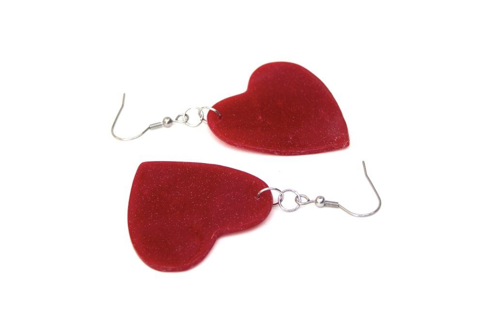 Grandes boucles d'oreilles coeurs rouge pailleté