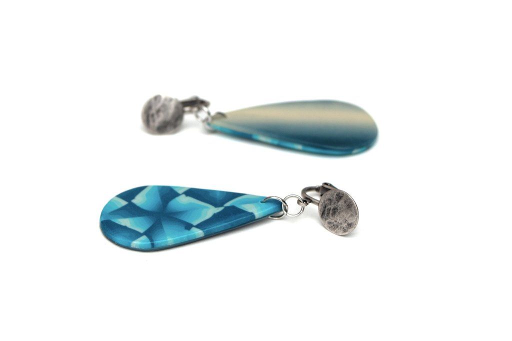 Boucles d'oreilles clips bleues - Collection Géométrie