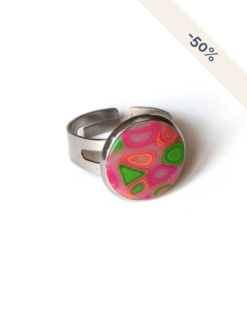 Petite bague ronde ajustable rose fuchsia - Collection Géométrie - Disponible