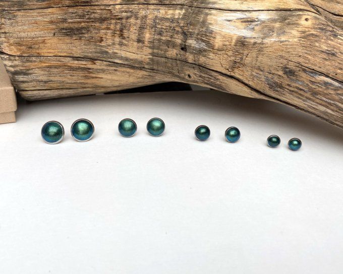 Boucles d'oreilles puces serties duochrome bleu vert en acier inoxydable : taille au choix