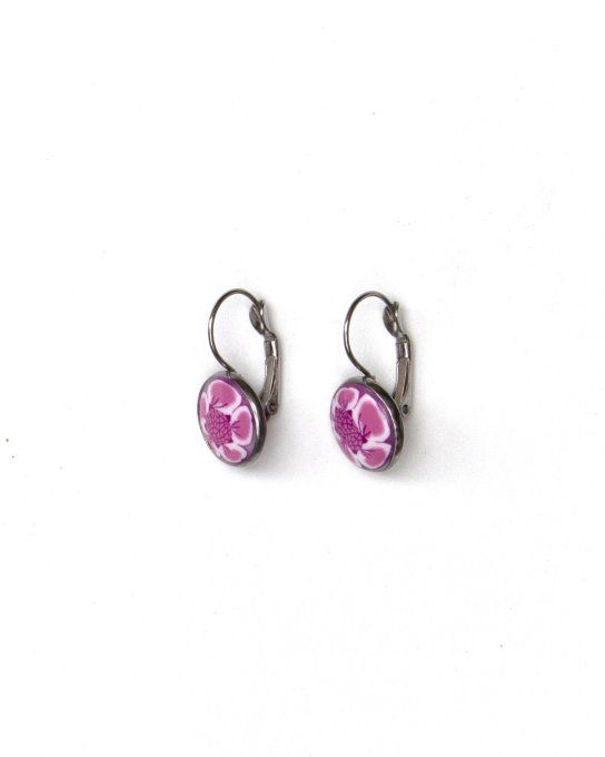 boucles oreilles pendantes serties fleur de cerisier acier inoxydable recto