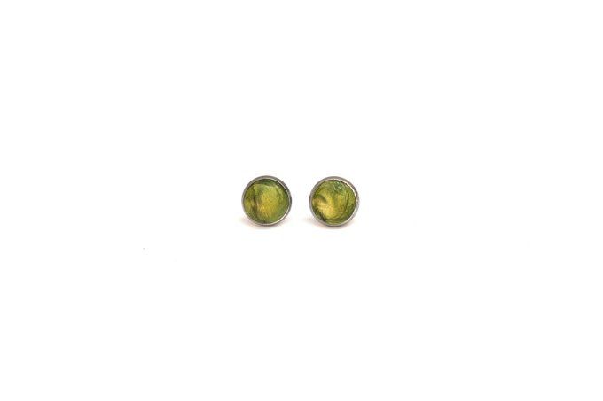 Puces serties vert clair 8mm