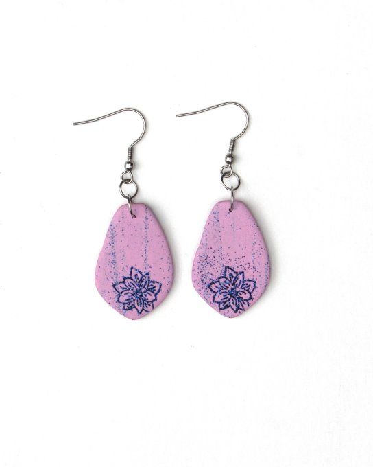 boucles oreilles roses petales fin de série en promotion destockage des anciennes collection piece u