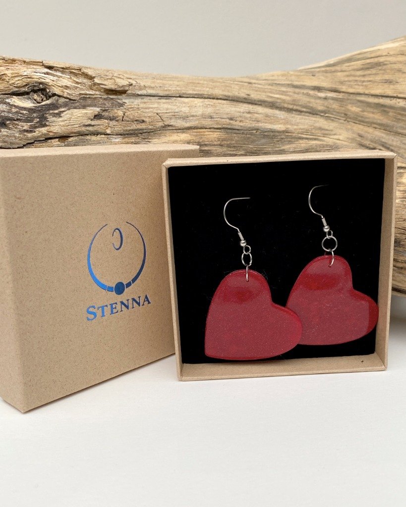 Boucles d'oreilles rouges 25€